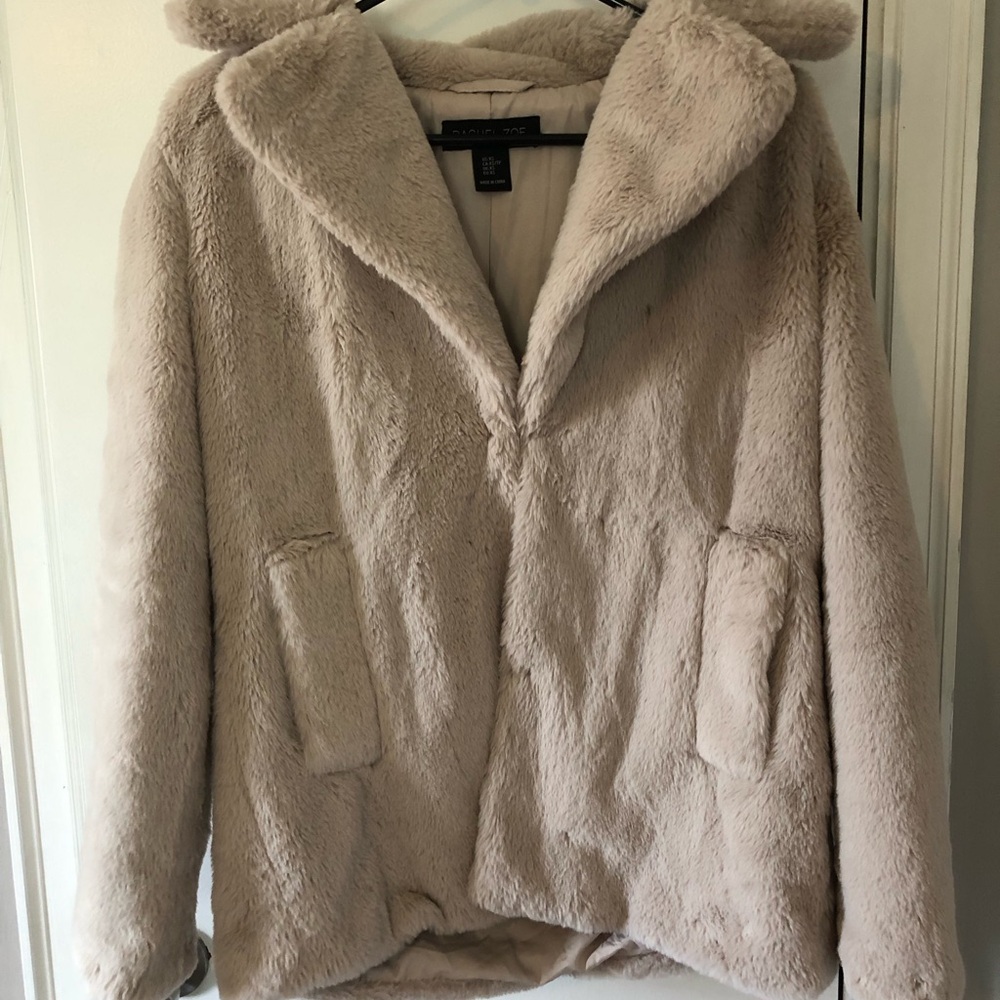Cream Fur Coat - Picture 1 of 3